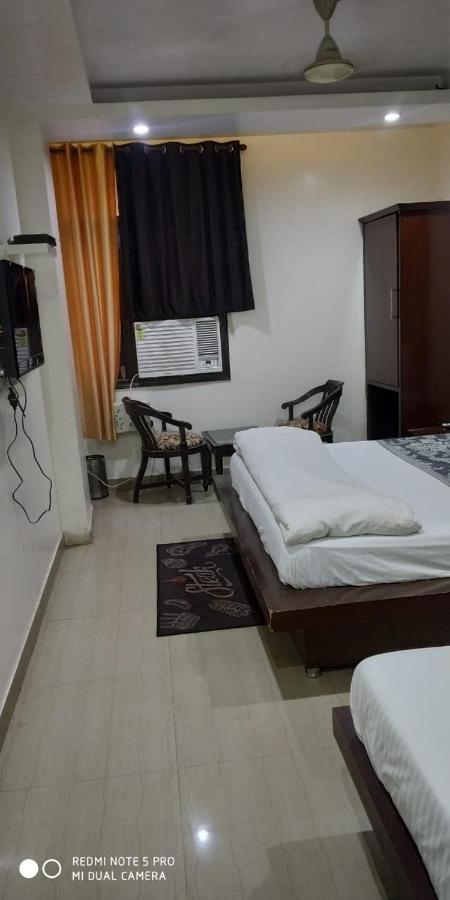 Adb Rooms Udhav Palace Νέο Δελχί Εξωτερικό φωτογραφία