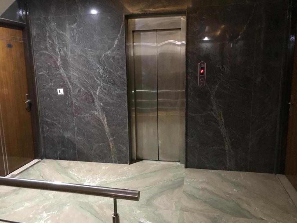 Adb Rooms Udhav Palace Νέο Δελχί Εξωτερικό φωτογραφία