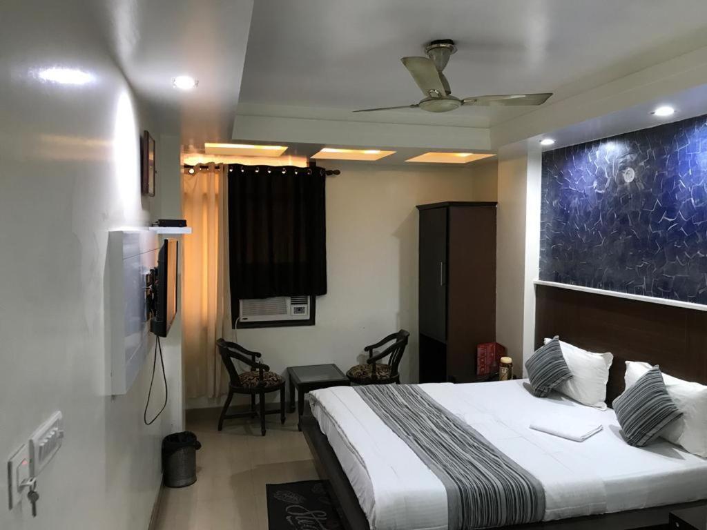 Adb Rooms Udhav Palace Νέο Δελχί Εξωτερικό φωτογραφία