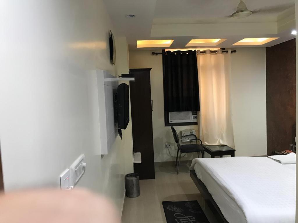 Adb Rooms Udhav Palace Νέο Δελχί Εξωτερικό φωτογραφία